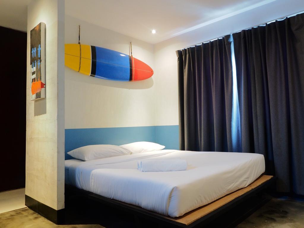 Art-C House Hotel Phuket Eksteriør billede