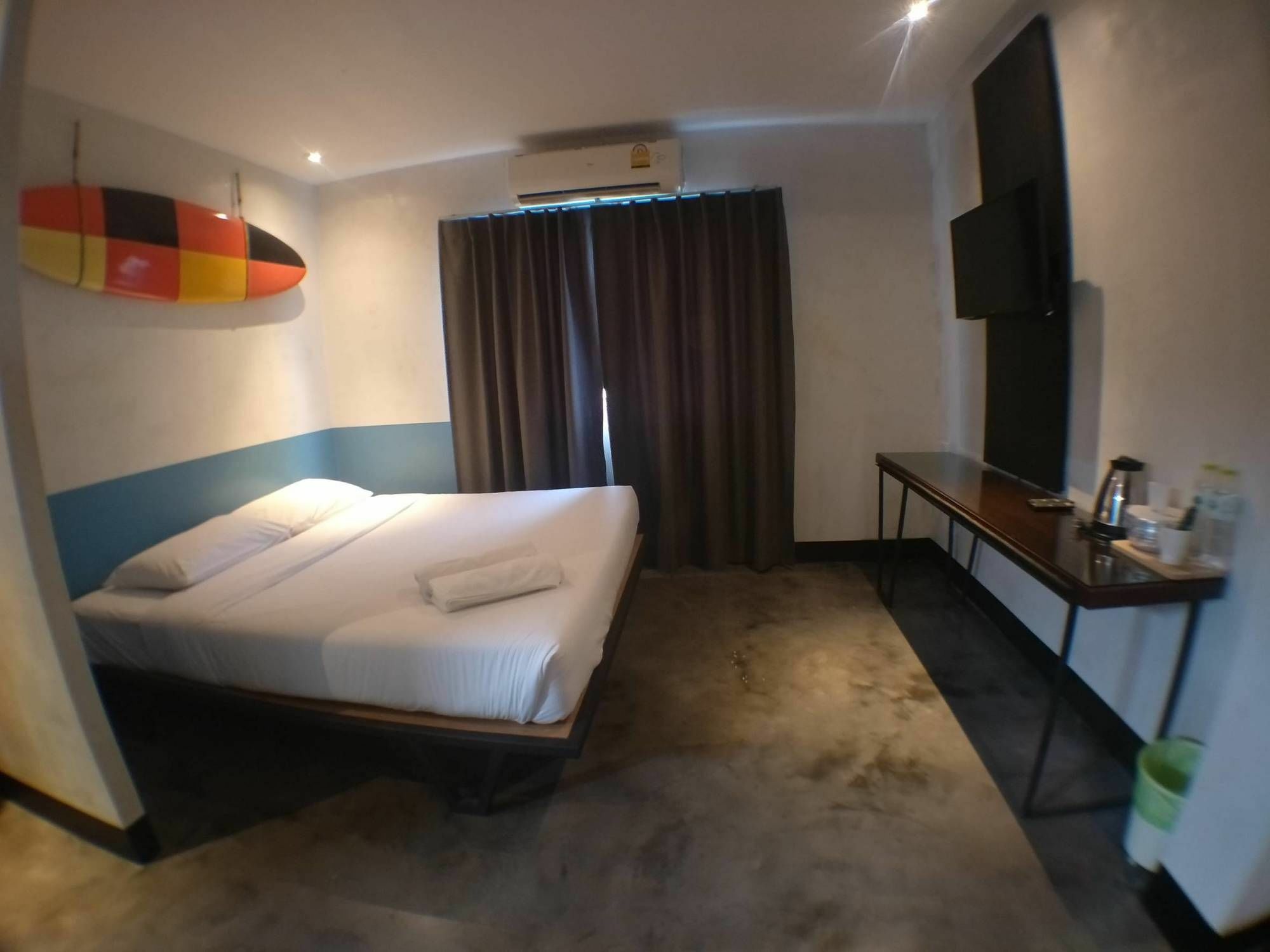 Art-C House Hotel Phuket Eksteriør billede