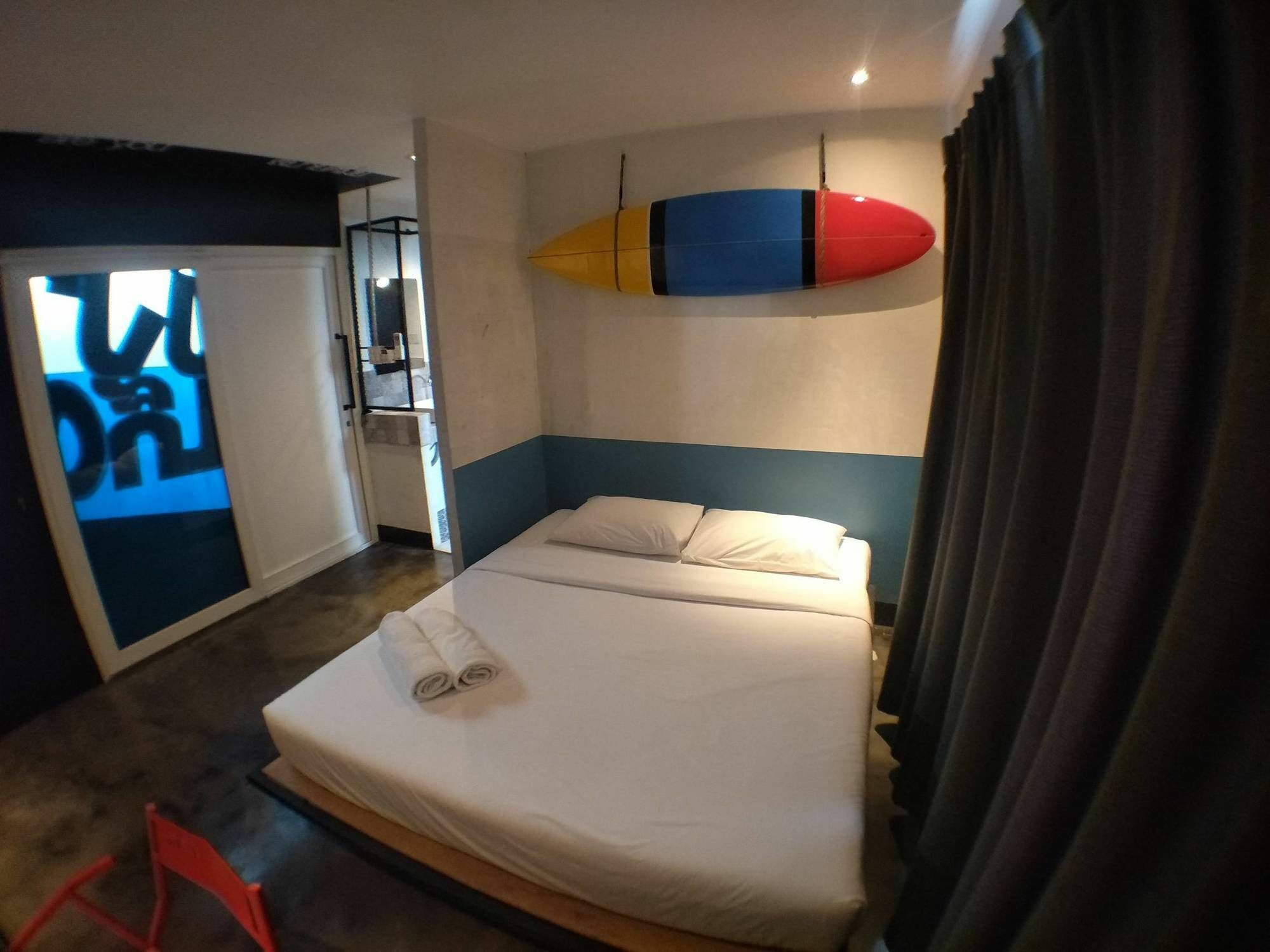 Art-C House Hotel Phuket Eksteriør billede